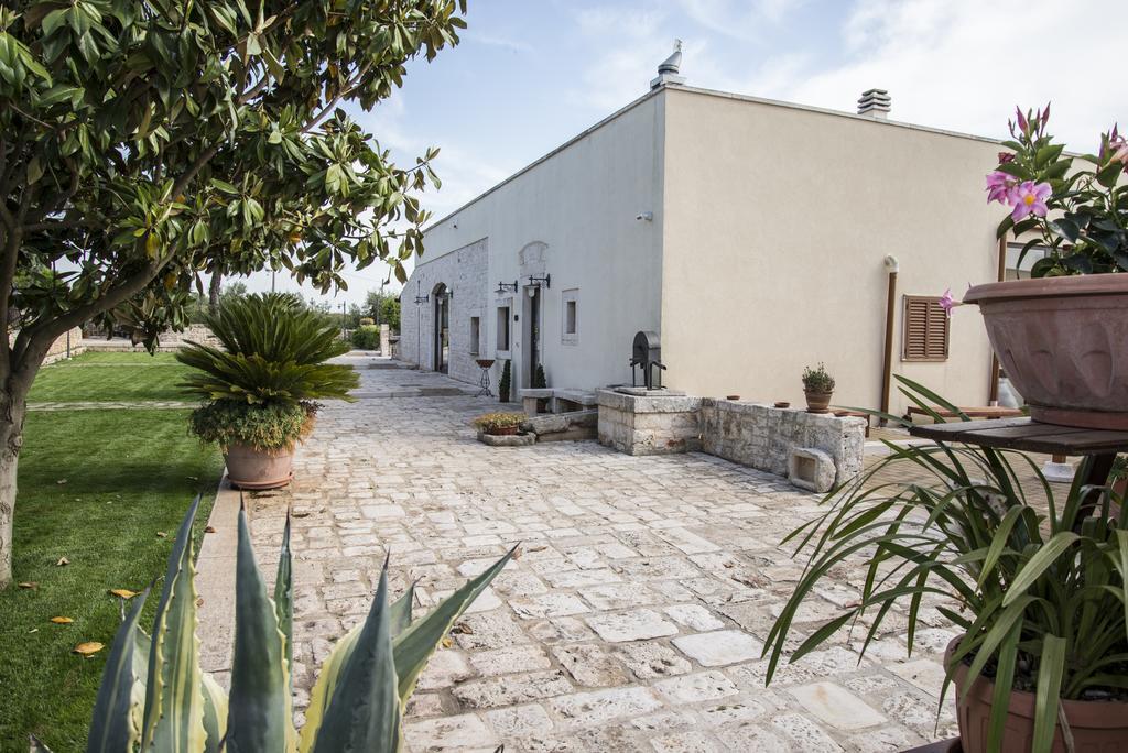 Masseria Gravelle Turi Eksteriør billede